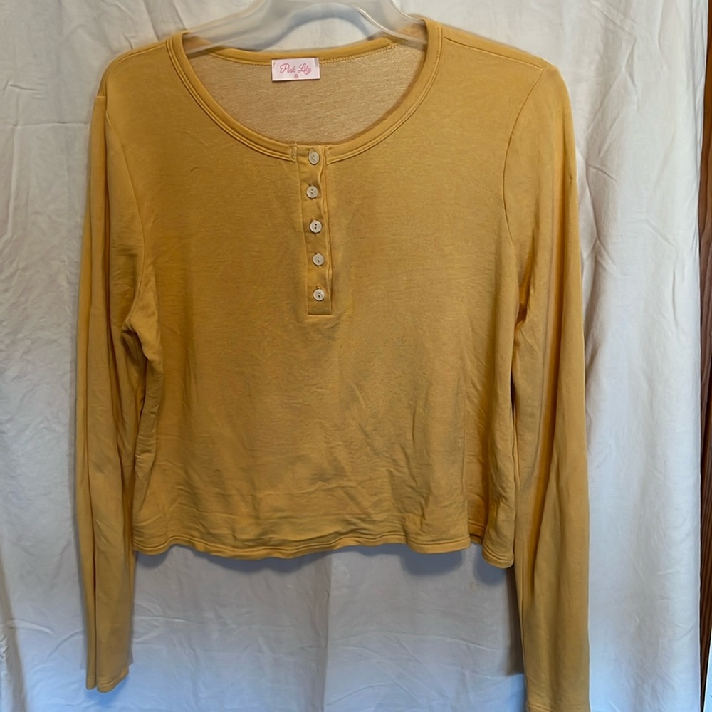 Pink Lady yellow shirt